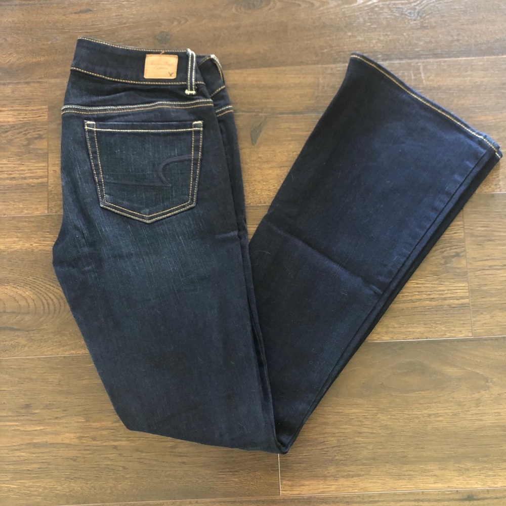 NWOT American Eagle women’s Jeans